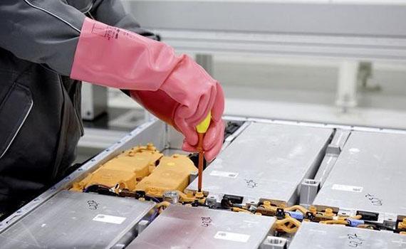 唐山如果電動汽車電池報廢怎么辦？直接扔？這太浪費了