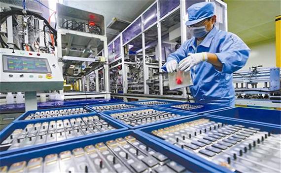 唐山全國人大代表董明珠建議：提高動力電池安全檢測標準 規范鋰電池回收利用市場