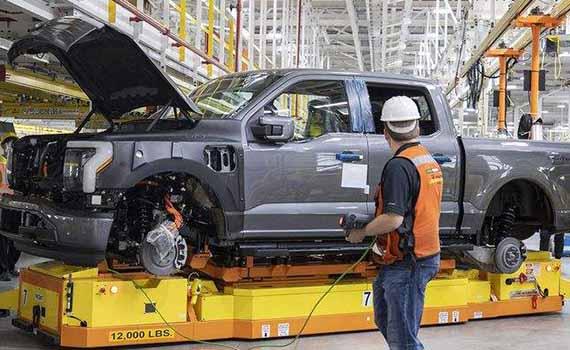 白城繼特斯拉之后再受福特青睞，磷酸鐵鋰電池全面反超三元鋰電池