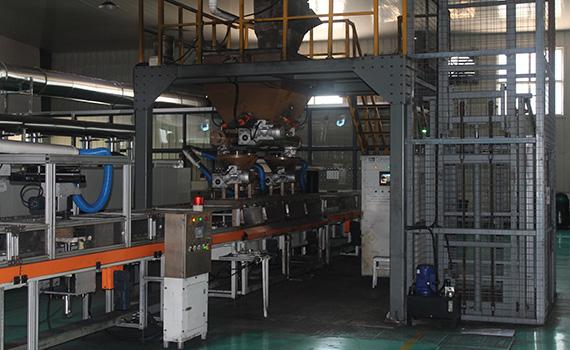 泰州鋰電窯爐外軌自動循環線：鋰電翻缽機