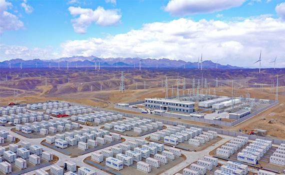 白城中船風(fēng)電哈密百萬千瓦風(fēng)儲(chǔ)一體化項(xiàng)目并網(wǎng)發(fā)電