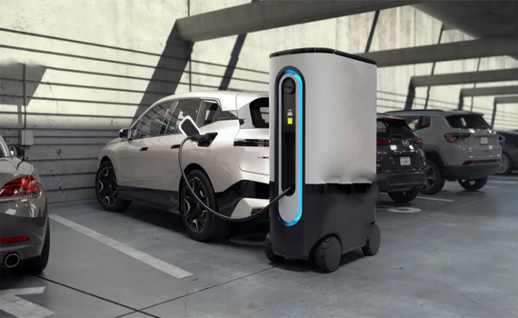 長春合肥濱湖新區破解“充電難”問題：智能移動充電機器人顯身手