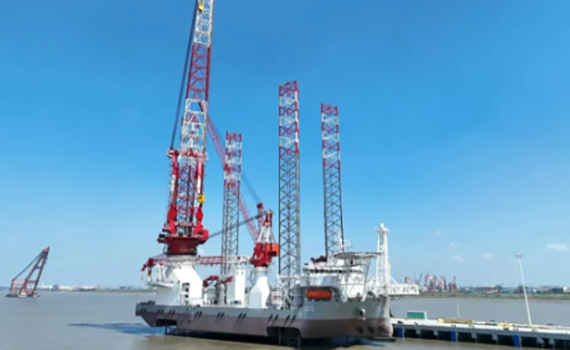 湖北電力推進集成項目助力“大橋海風”風電安裝平臺正式交付