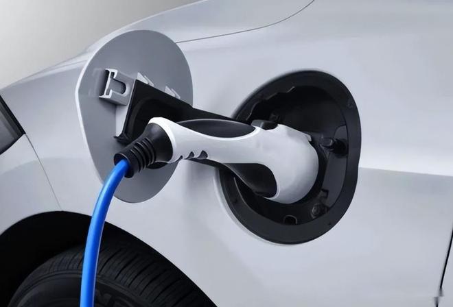 新能源汽車充電